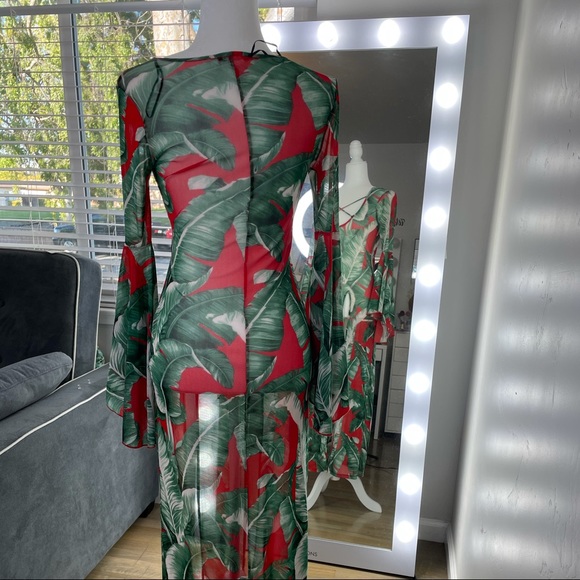 Mesh cover up - Picture 2 of 6